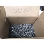 500 Schrauben mit Beilagscheibe